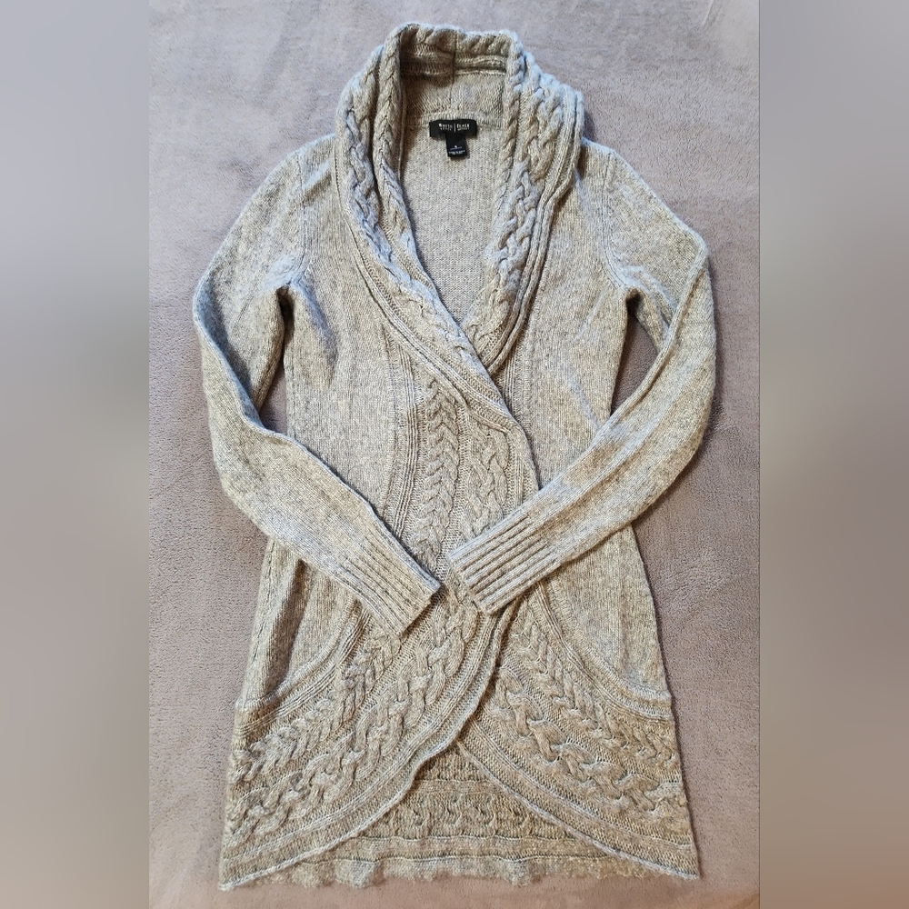🐇 White House Black Market Cable Knit Cardigan - Cream